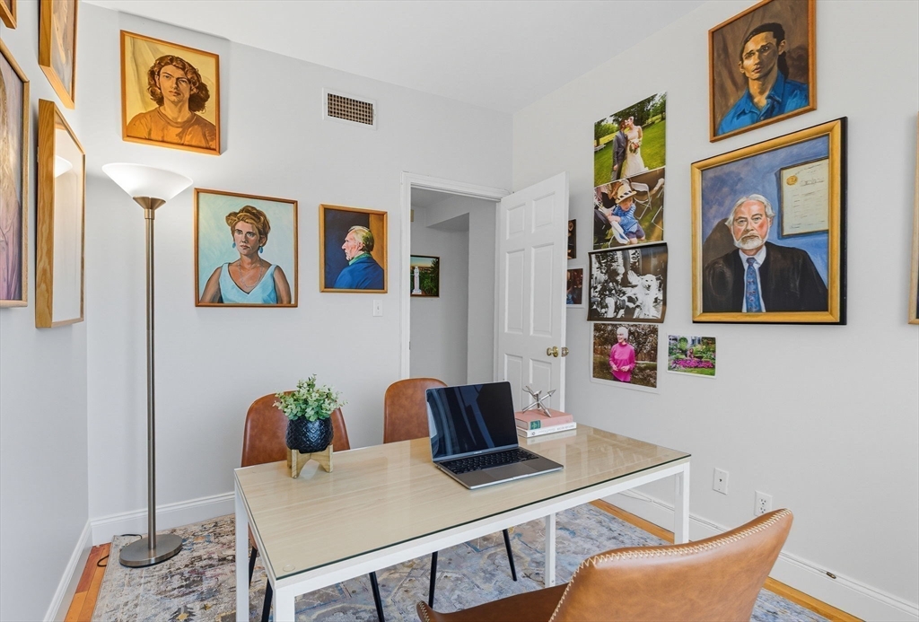 6 Cushing Street, Unit 1 Waltham, MA 02453 - Photo 25 of 42