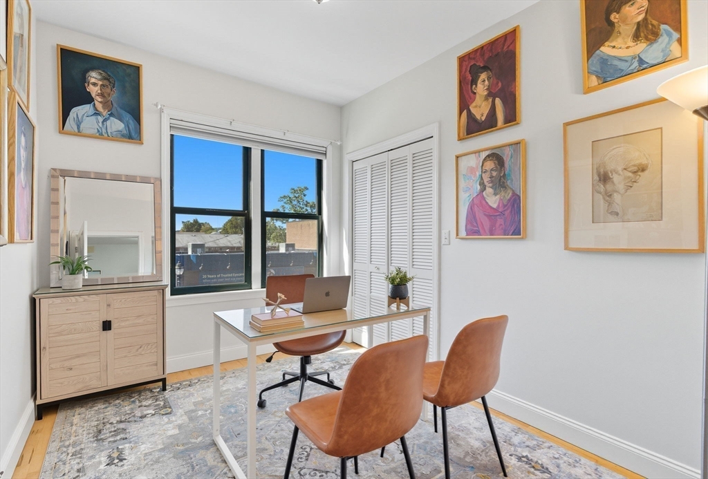 6 Cushing Street, Unit 1 Waltham, MA 02453 - Photo 26 of 42