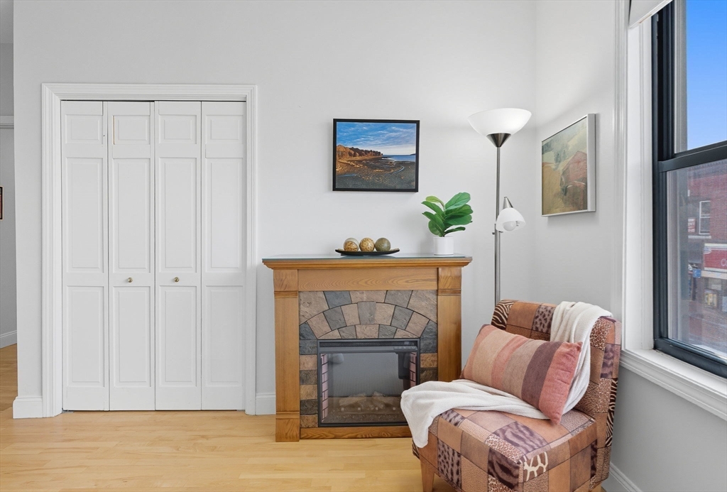 6 Cushing Street, Unit 1 Waltham, MA 02453 - Photo 31 of 42