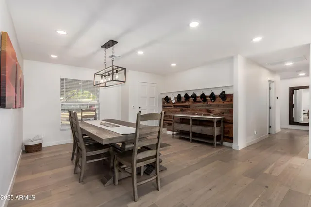 $750,000 | 3717 East Altadena Avenue, Phoenix, AZ 85028