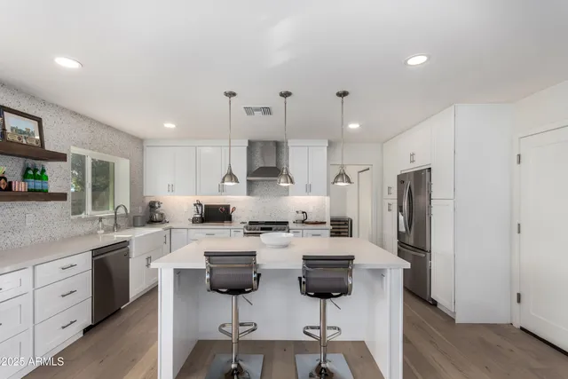 $750,000 | 3717 East Altadena Avenue, Phoenix, AZ 85028