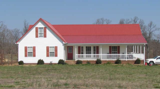 674 Barnsville Road Summertown, TN 38483 - Photo 1 of 18 Gallery Image 1