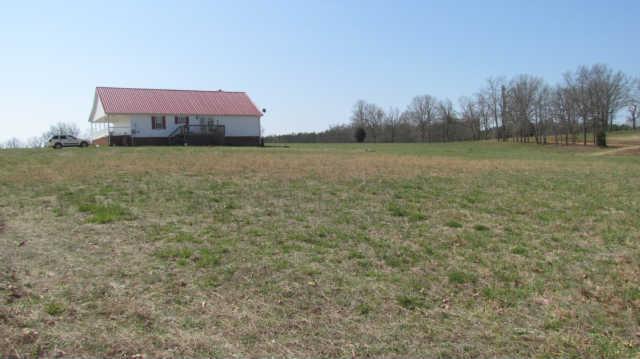 674 Barnsville Road Summertown, TN 38483 - Photo 13 of 18 Gallery Image 13