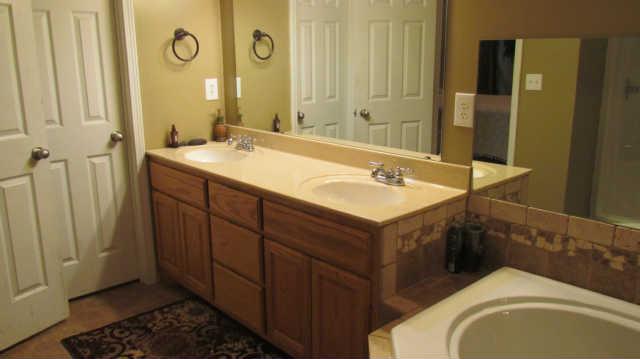 674 Barnsville Road Summertown, TN 38483 - Photo 8 of 18 Gallery Image 8