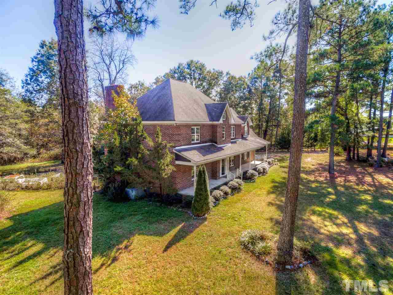 9241 Brogden Road Smithfield, NC 27577 - Photo 6 of 20 Gallery Image 6