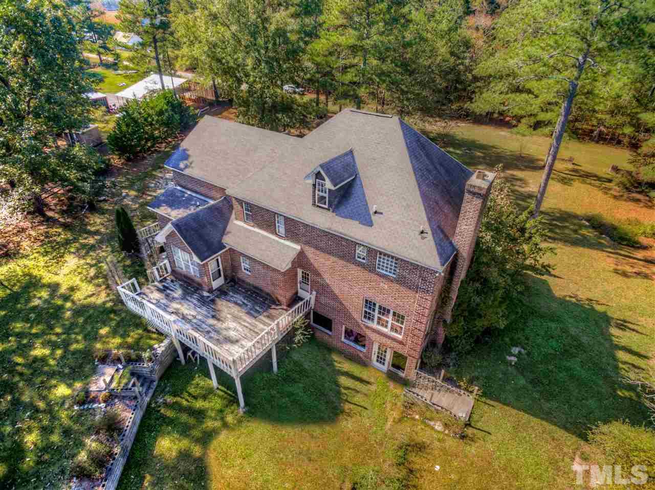 9241 Brogden Road Smithfield, NC 27577 - Photo 8 of 20 Gallery Image 8