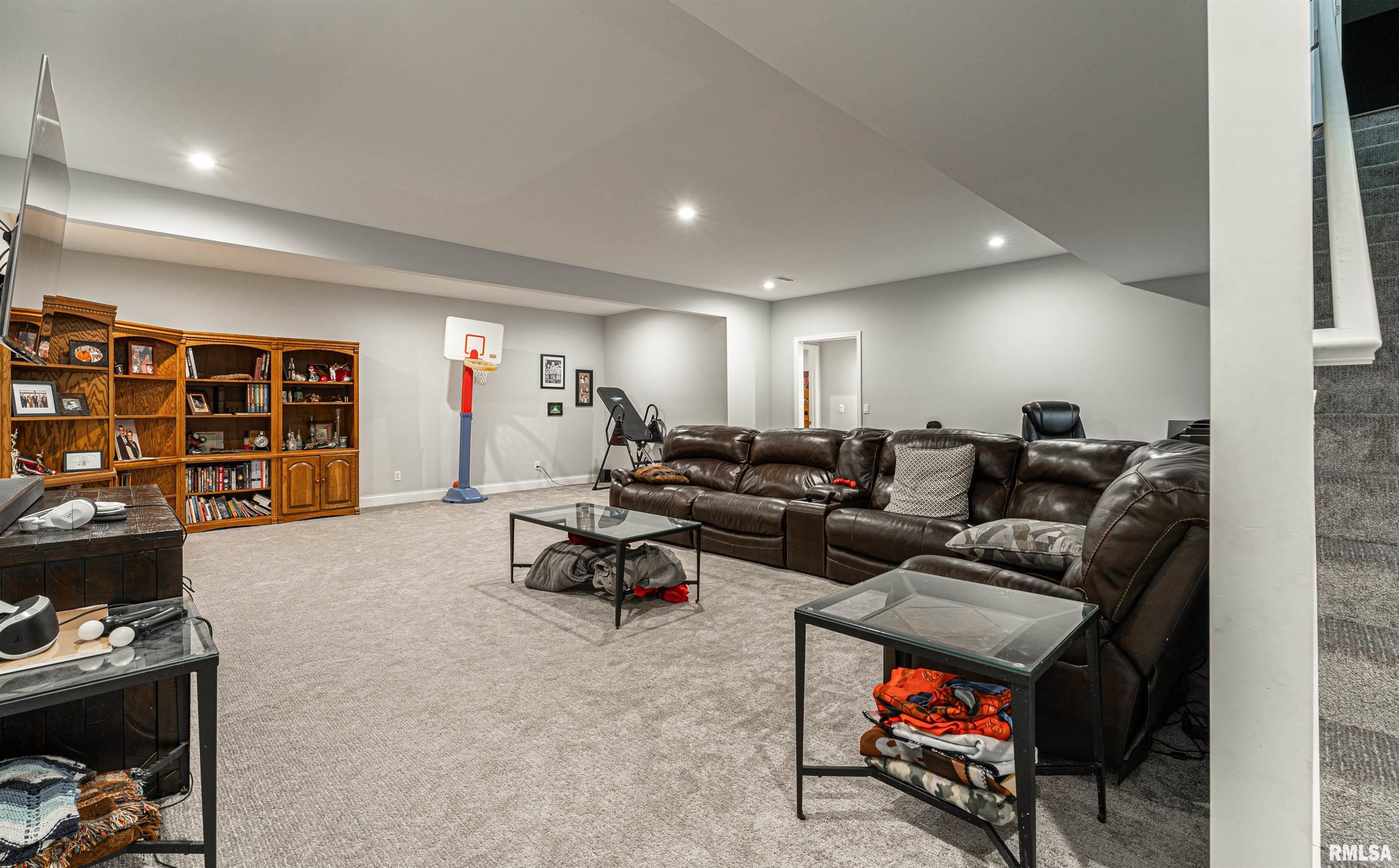 4642 Thompson Road Springfield, IL 62711 - Photo 31 of 46