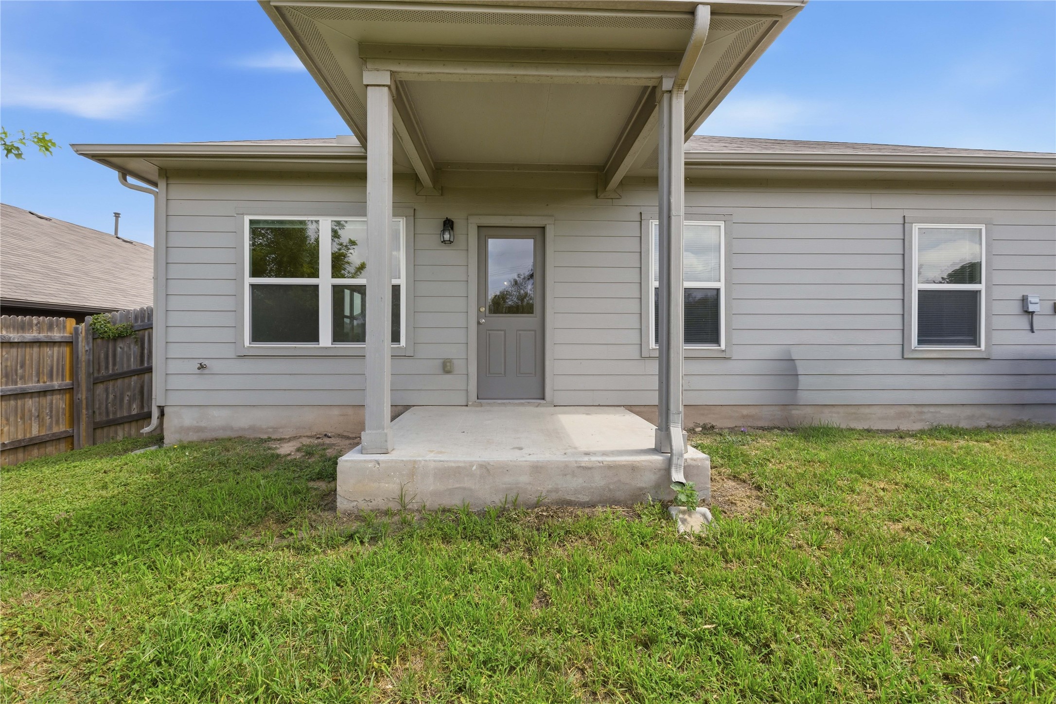 7121 Ranchito Drive Austin, TX 78744 - Photo 31 of 32 Gallery Image 31