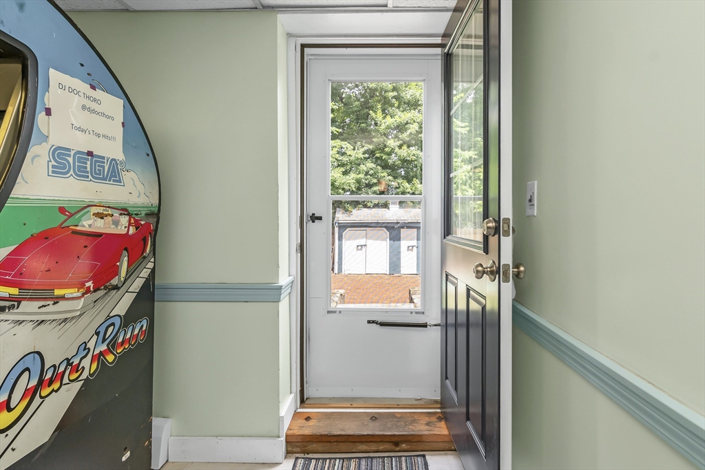 67 Cook Avenue Chelsea, MA 02150 - Photo 30 of 34