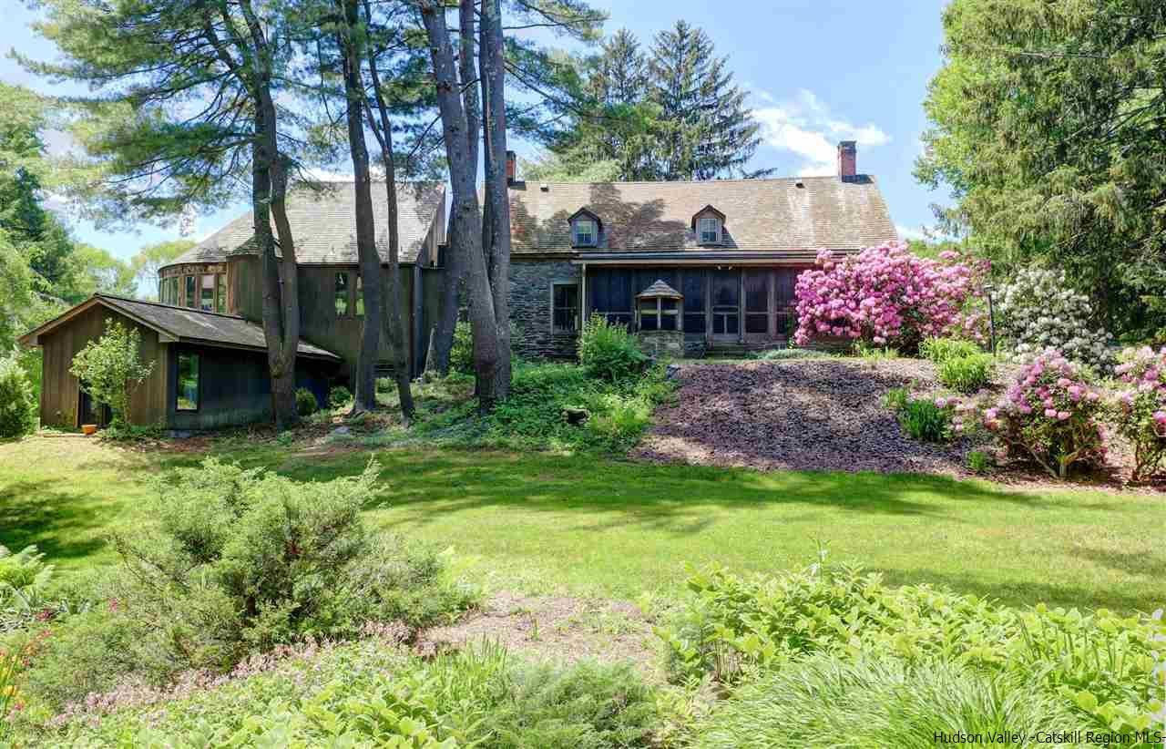 347 Old Powdermill Road Saugerties, NY 12477 - Photo 8 of 35 a view of a house with a garden