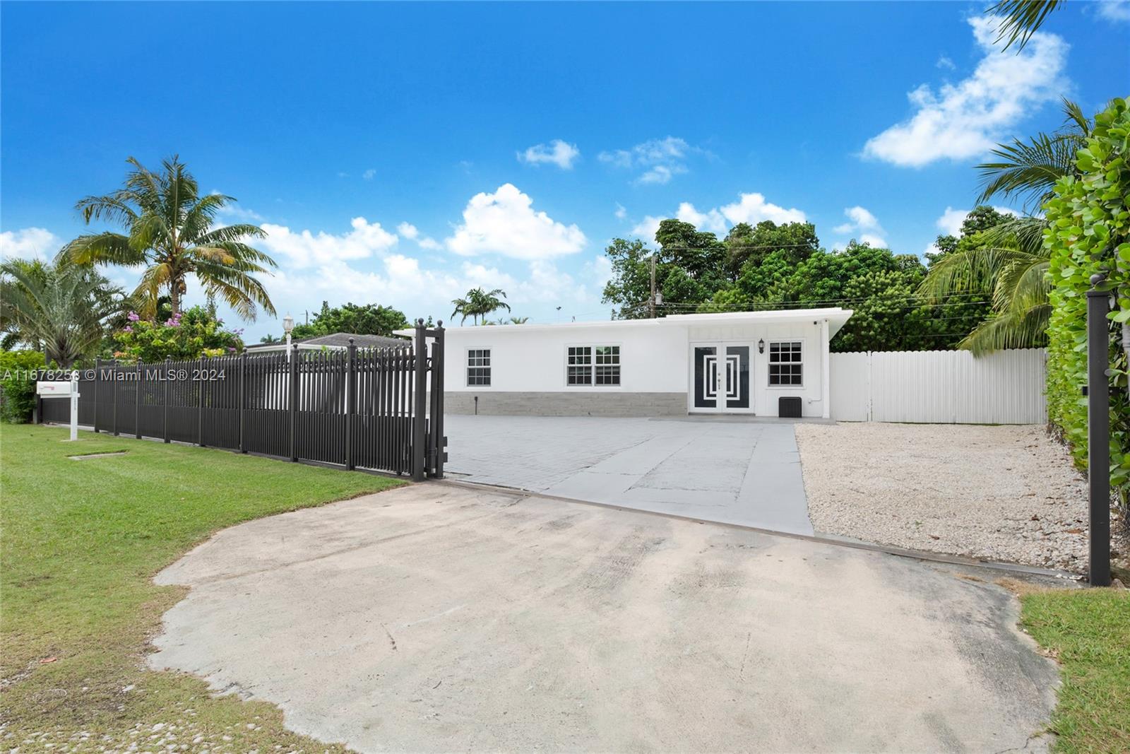 28920 Louisiana Road Homestead, FL 33033 - Photo 1 of 27 Gallery Image 1