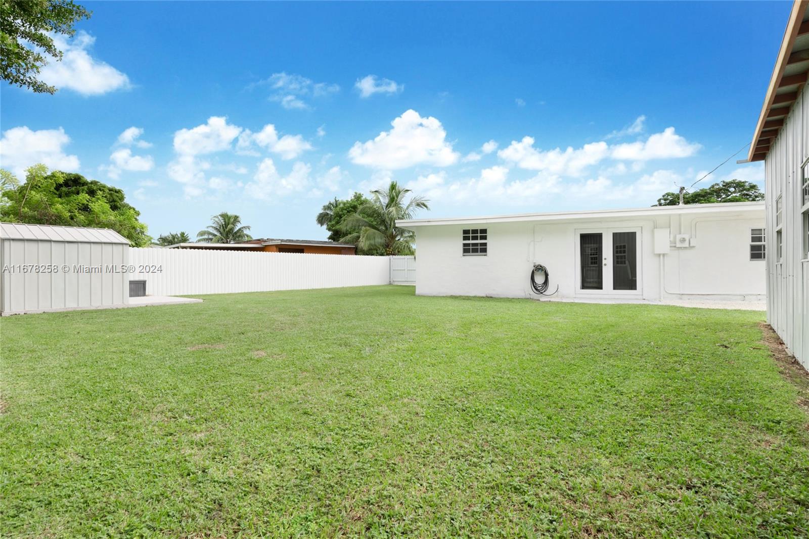 28920 Louisiana Road Homestead, FL 33033 - Photo 20 of 27 Gallery Image 20
