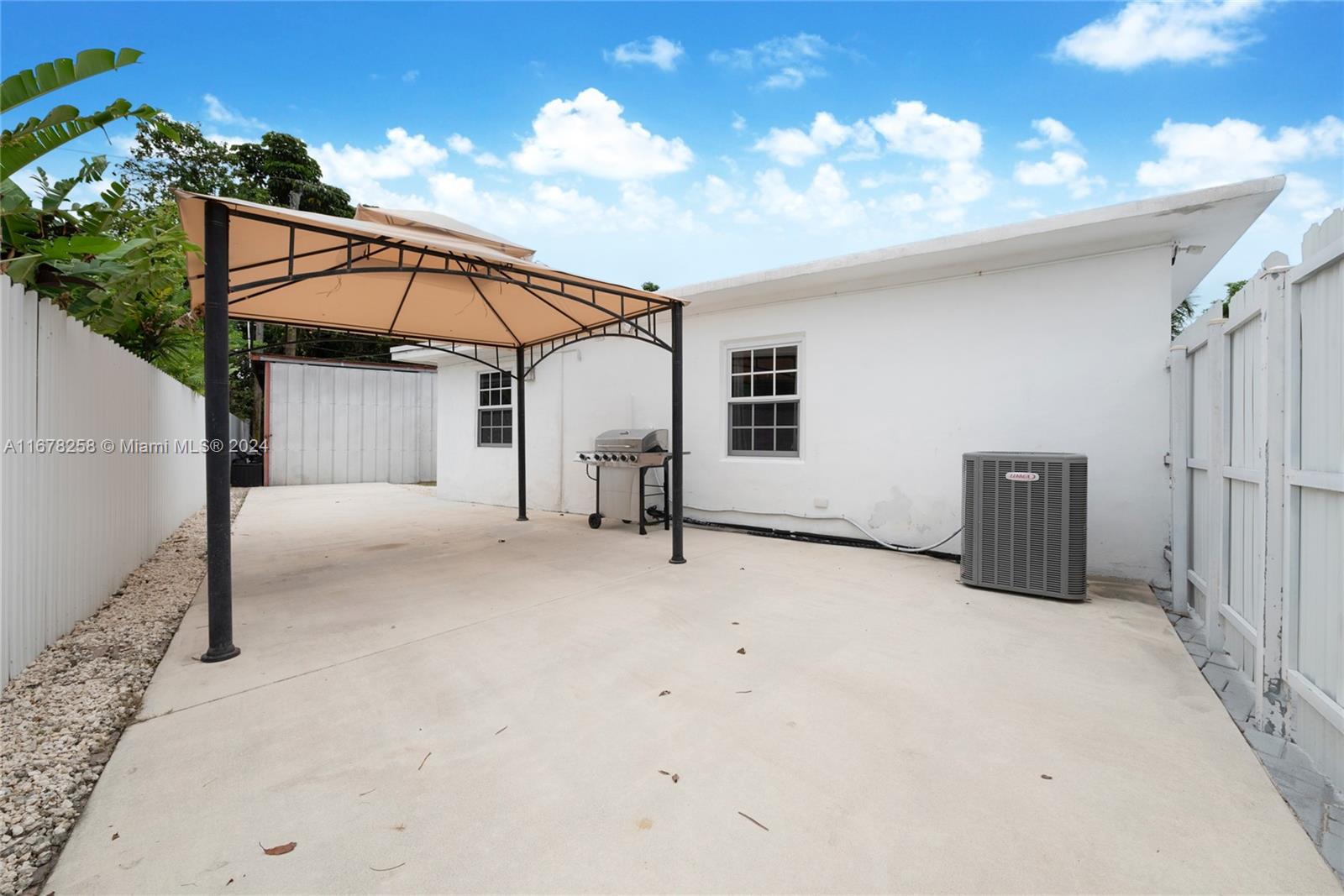 28920 Louisiana Road Homestead, FL 33033 - Photo 25 of 27 Gallery Image 25