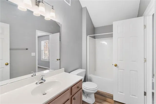 $282,000 | 219 Northwest 113 Street, Kansas City, MO 64155