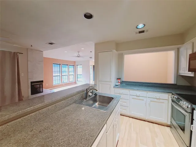 $3,000 | 2954 Allister Street, Dallas, TX 75229