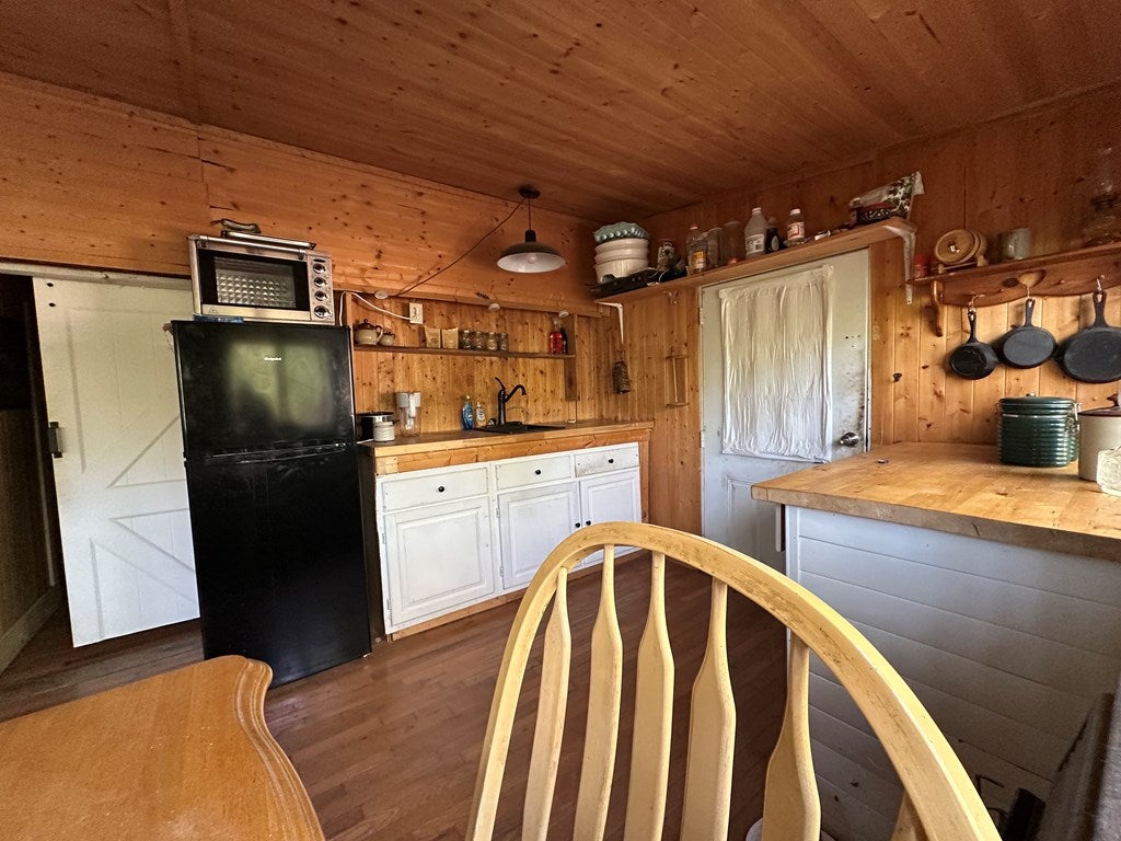 290 Dillon Creek Road Beckley, WV 25801 - Photo 34 of 88 Gallery Image 34