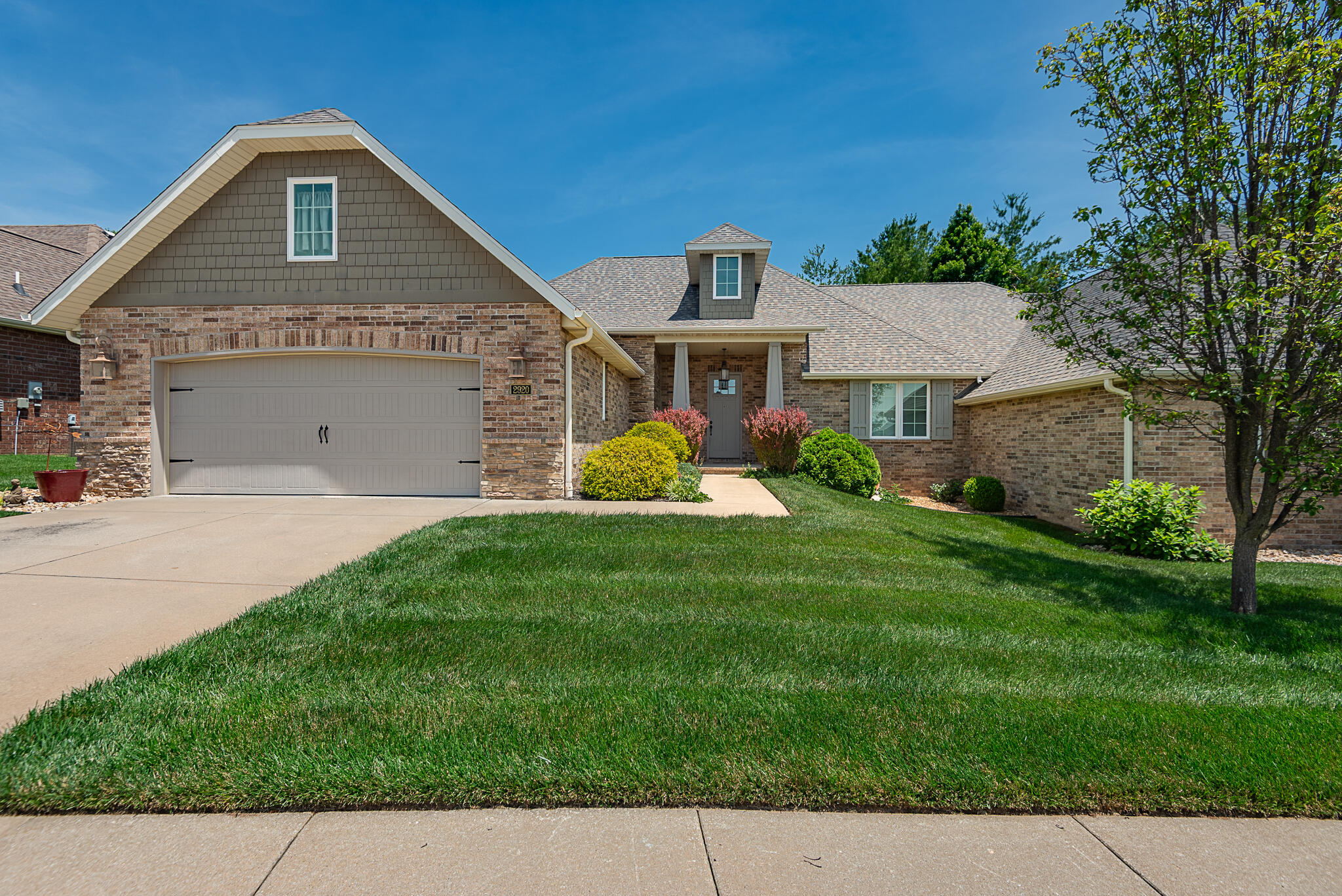 2920 South Ranch Drive Springfield, MO 65809 - Photo 1 of 45 ranch-2