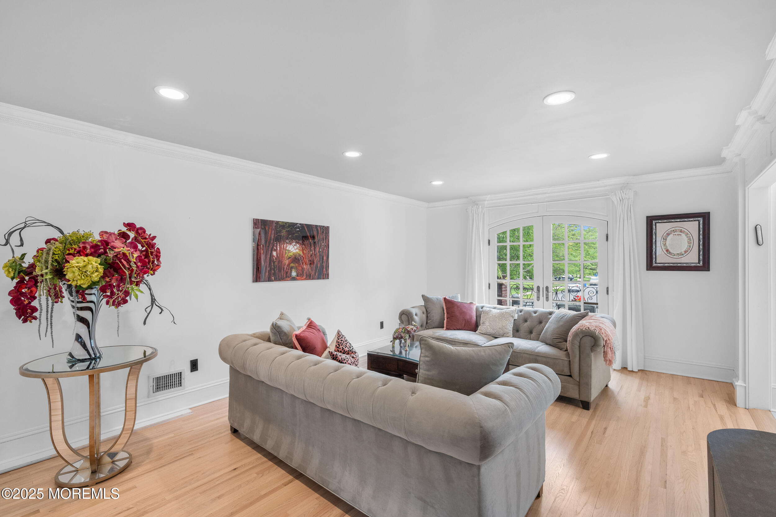 13 Valley Forge Road Eatontown, NJ 07724 - Photo 24 of 69 054