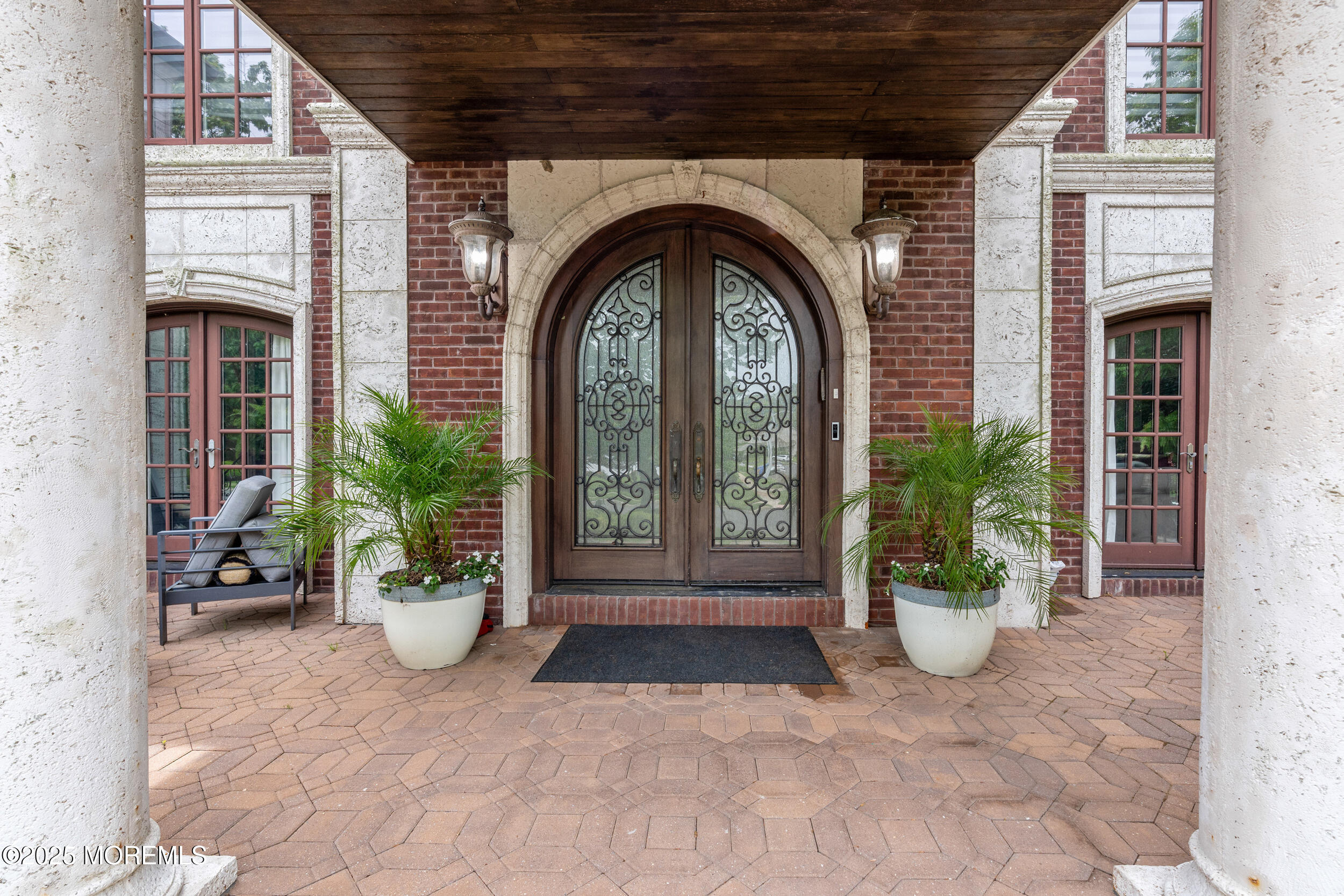 13 Valley Forge Road Eatontown, NJ 07724 - Photo 6 of 69 011