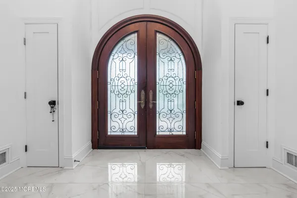 $150,000 | 13 Valley Forge Road, Eatontown, NJ 07724