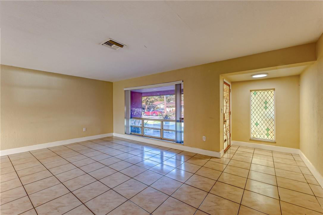 4000 East Shore Road Miramar, FL 33023 - Photo 3 of 27 Photo 3