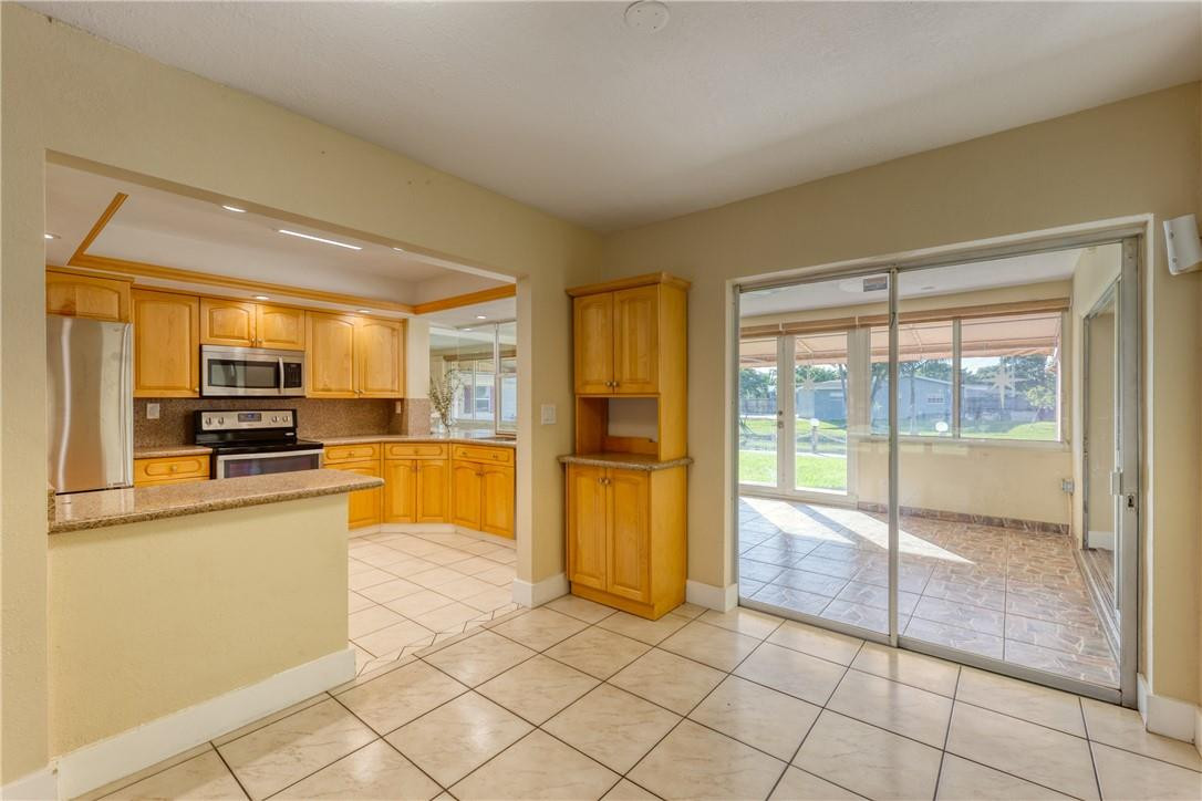 4000 East Shore Road Miramar, FL 33023 - Photo 7 of 27 Photo 7