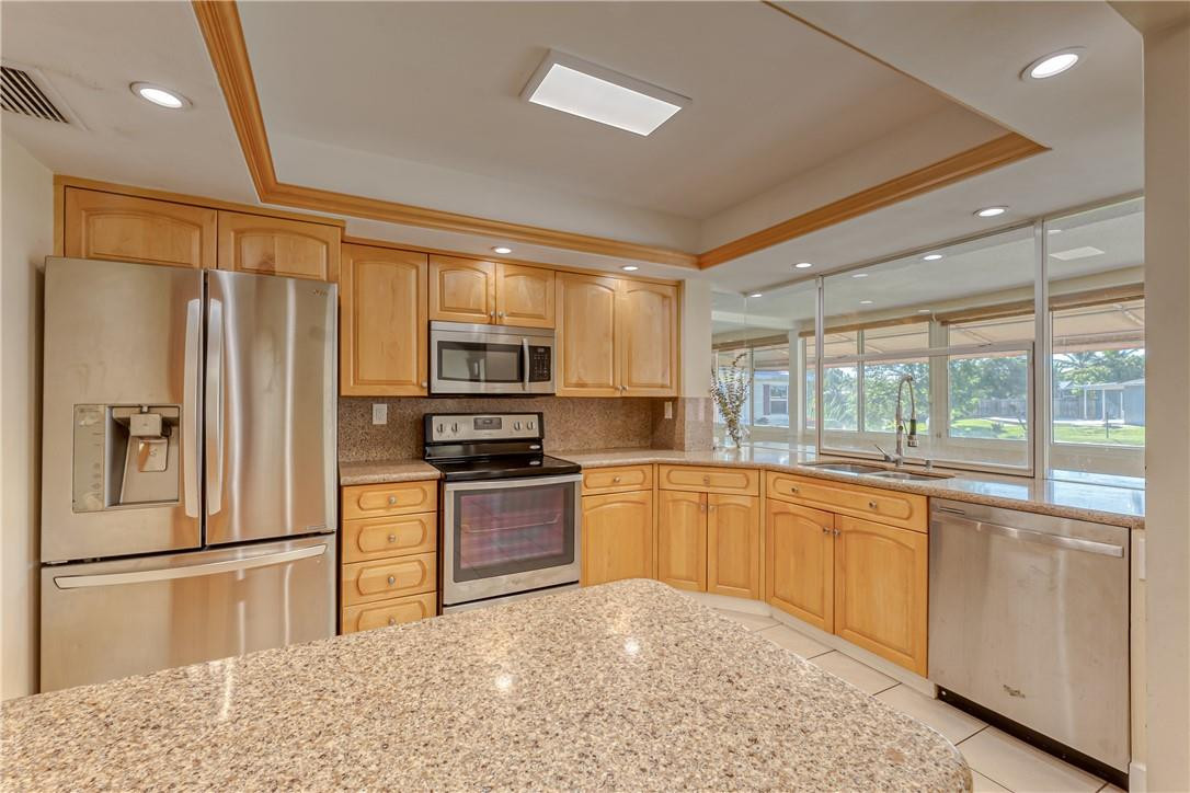 4000 East Shore Road Miramar, FL 33023 - Photo 8 of 27 Photo 8