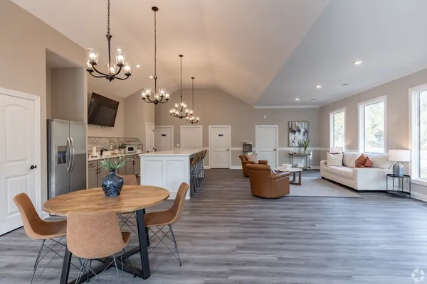 $1,415 | 15 Millswood Drive, Unit B109, Clarksville, TN 37042