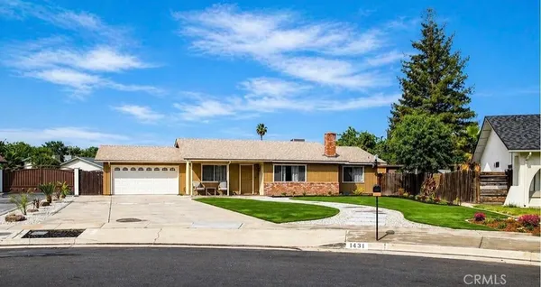$359,900 | 1431 East Boyer Drive, Tulare, CA 93274