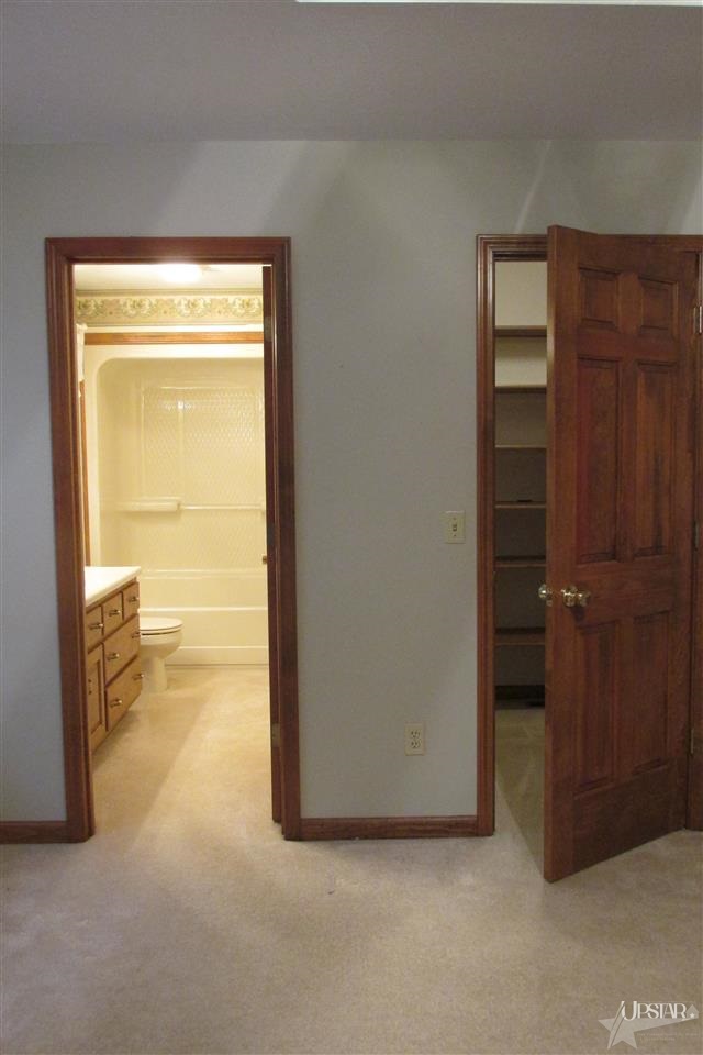 1926 Sweet Cider Road Fort Wayne, IN 46818 - Photo 14 of 22 Gallery Image 14