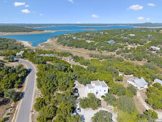$225,000 | 1161 Post Oak Drive, Canyon Lake, TX 78133