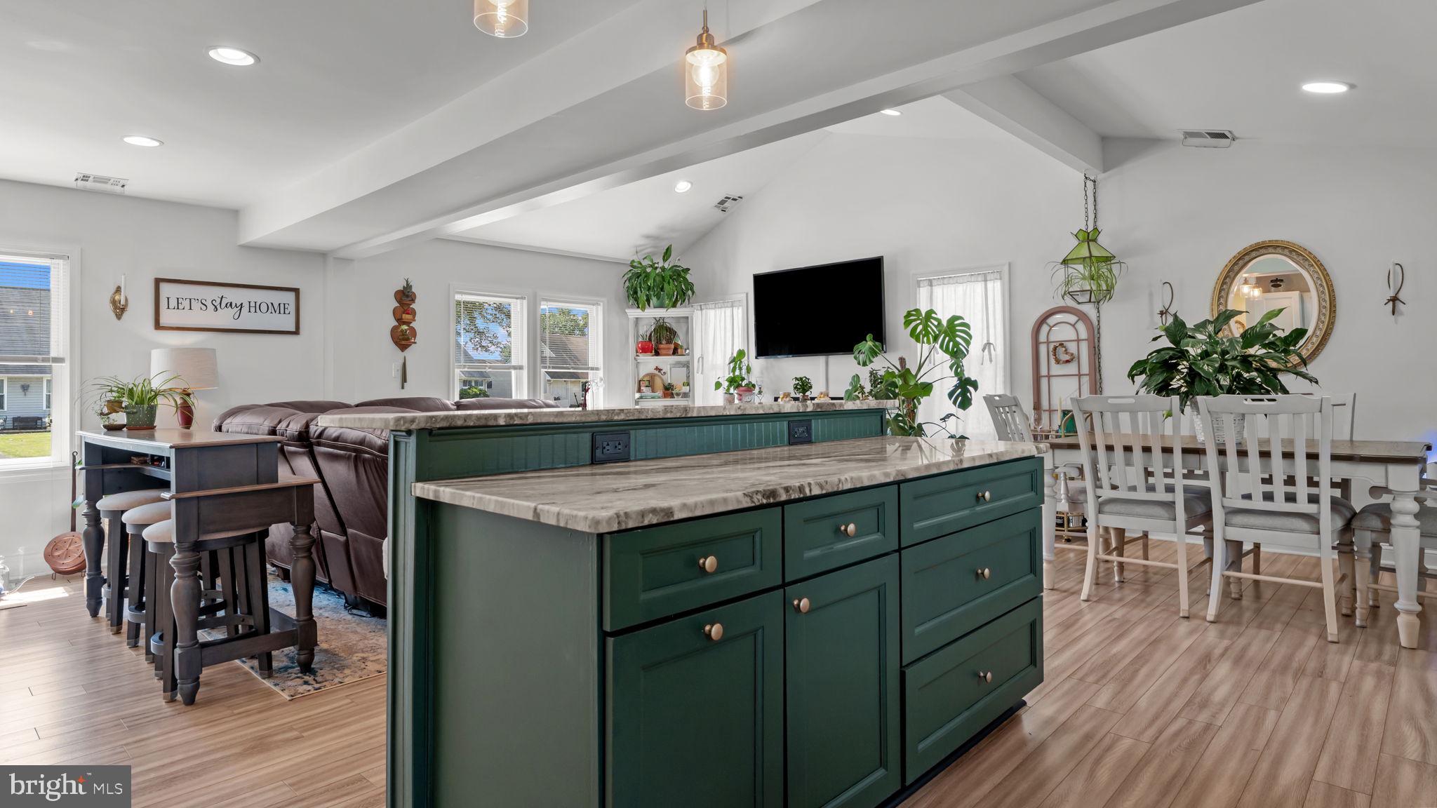57 Island Road Levittown, PA 19057 - Photo 12 of 50 Gallery Image 12