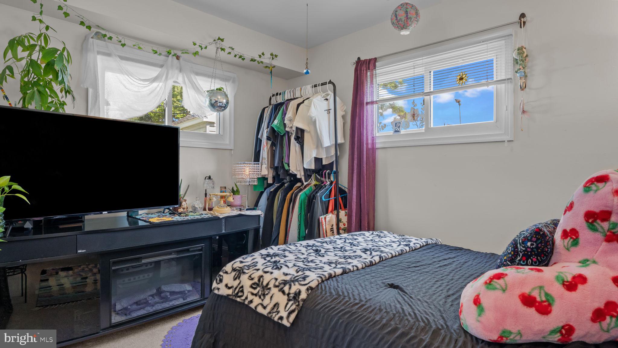 57 Island Road Levittown, PA 19057 - Photo 25 of 50 Gallery Image 25