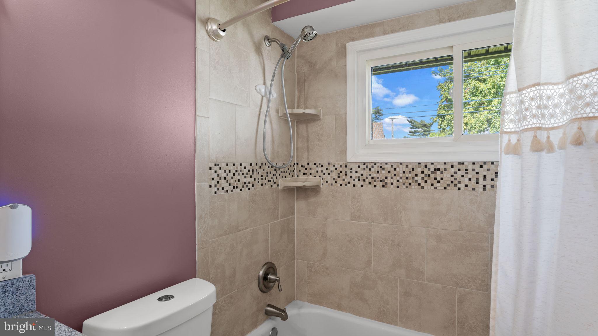 57 Island Road Levittown, PA 19057 - Photo 29 of 50 Gallery Image 29