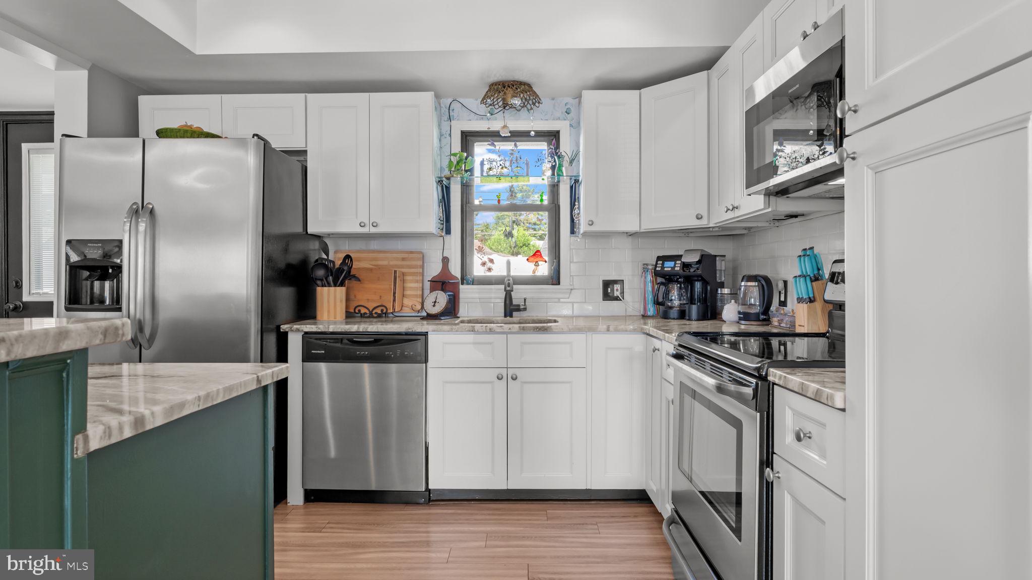 57 Island Road Levittown, PA 19057 - Photo 8 of 50 Gallery Image 8