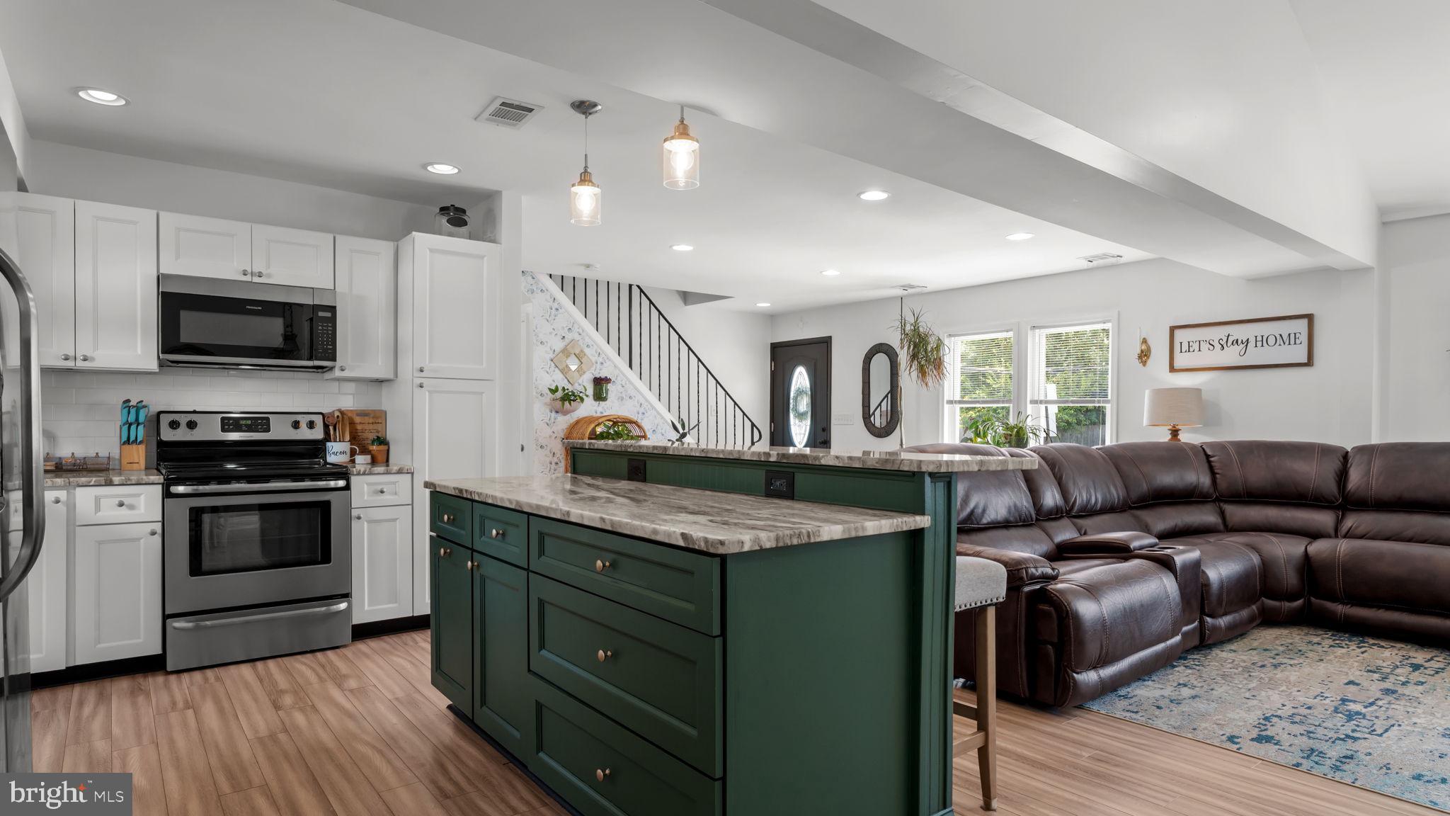 57 Island Road Levittown, PA 19057 - Photo 10 of 50 Gallery Image 10