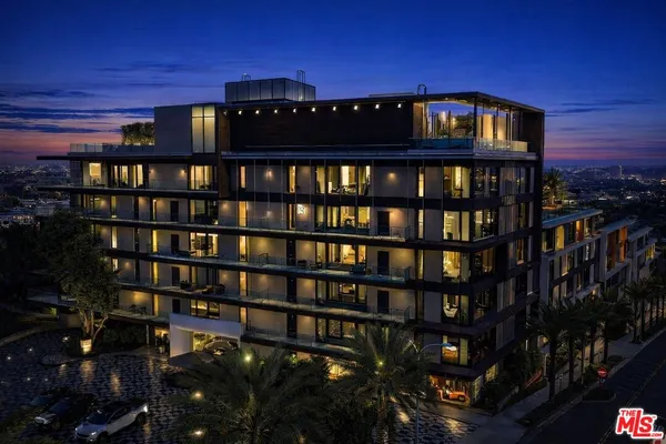 a view of a front door and outdoor space