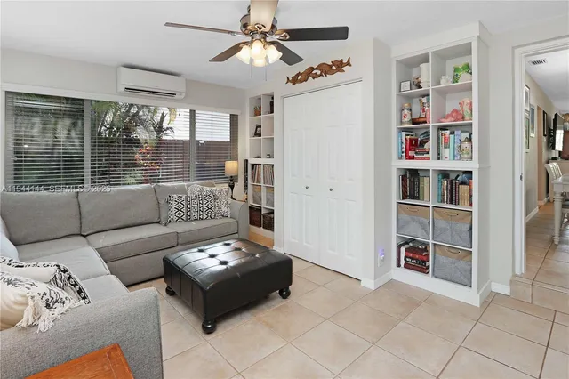 $5,000 | 1247 Washington Street, Hollywood, FL 33019