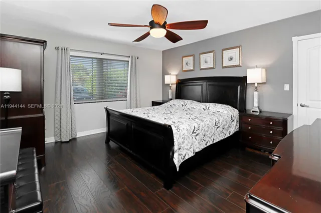 $5,000 | 1247 Washington Street, Hollywood, FL 33019