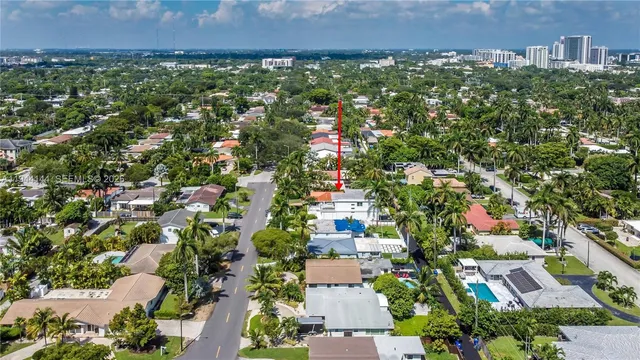 $5,000 | 1247 Washington Street, Hollywood, FL 33019