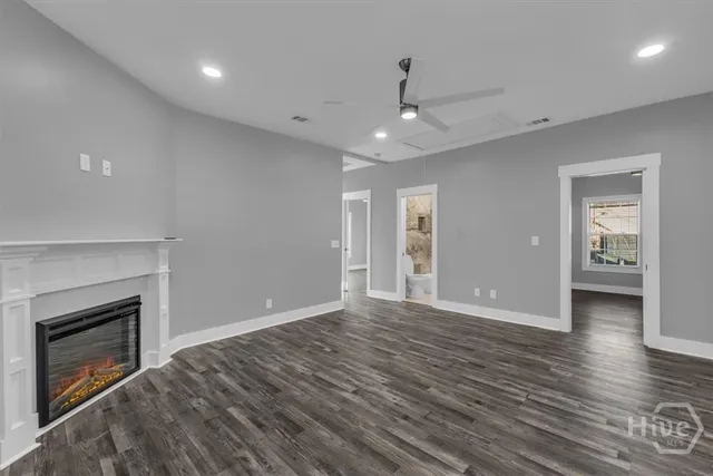 $2,300 | 2706 Hopkins Street, Savannah, GA 31405