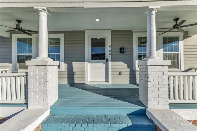 $2,300 | 2706 Hopkins Street, Savannah, GA 31405