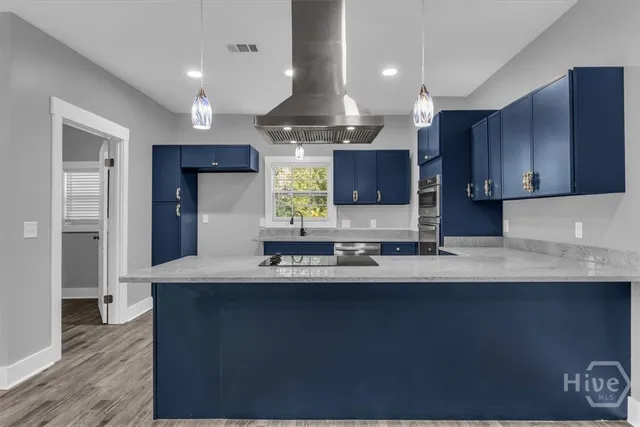 $2,300 | 2706 Hopkins Street, Savannah, GA 31405