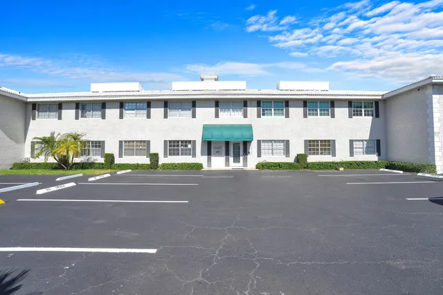 $2,500 | 299 Southwest 7th Street, Unit 1040, Boca Raton, FL 33432