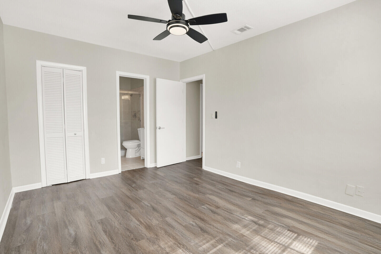 299 Southwest 7th Street, Unit 1040 Boca Raton, FL 33432 - Photo 16 of 17 Bedroom