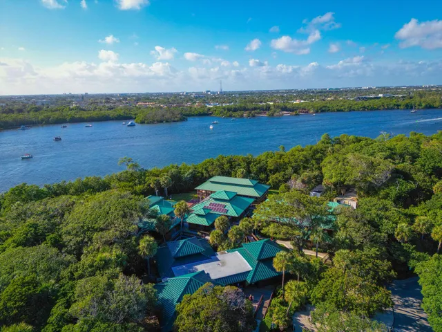 $2,500 | 299 Southwest 7th Street, Unit 1040, Boca Raton, FL 33432