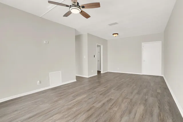 $2,500 | 299 Southwest 7th Street, Unit 1040, Boca Raton, FL 33432