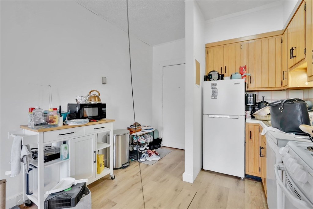 140 Chestnut Street, Unit 818 Springfield, MA 01103 - Photo 13 of 22