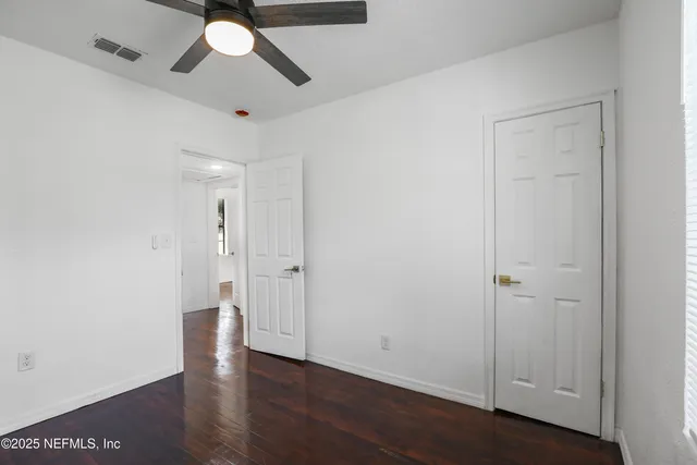 $1,600 | 5246 Sunderland Road, Jacksonville, FL 32210