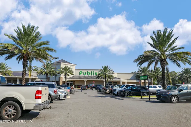 $1,600 | 5246 Sunderland Road, Jacksonville, FL 32210